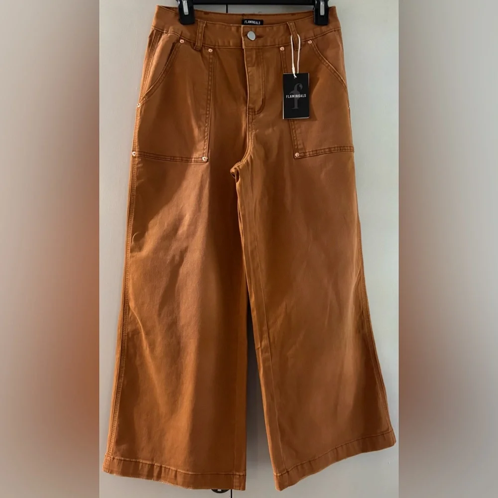 NWT Flamingos Women's Tan Wide-Leg Chinos - Picture 2 of 2